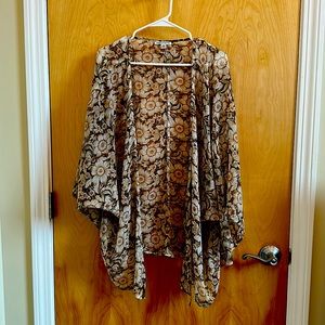 American eagle floral sheer kimono